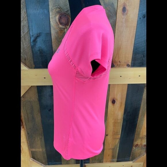 Hind hot pink v neck athletic shirt with mesh inserts, size S - Picture 6 of 8